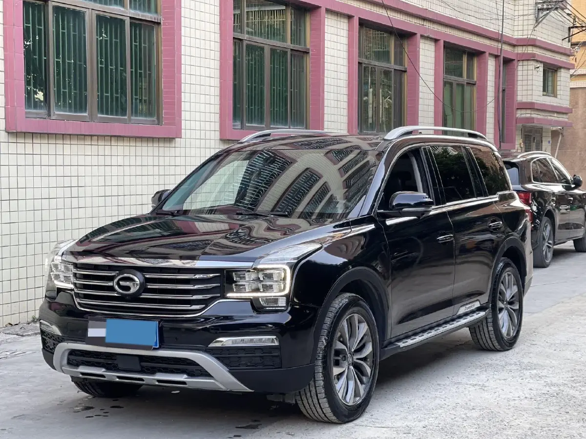 2017 GAC Trumpchi GS8 2.0T 201HP L4 6AT