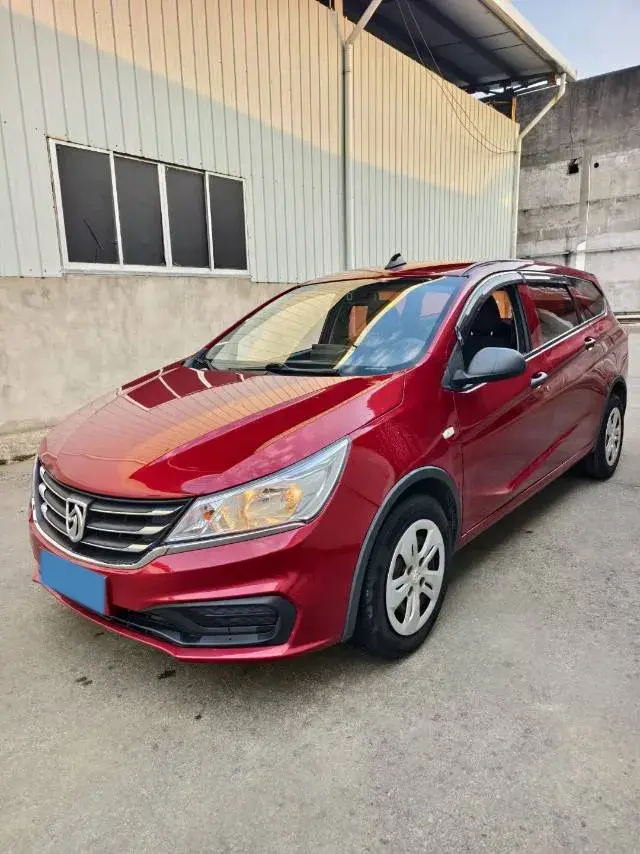 2017 BaoJun 310W 1.2L 82HP L4 6MT