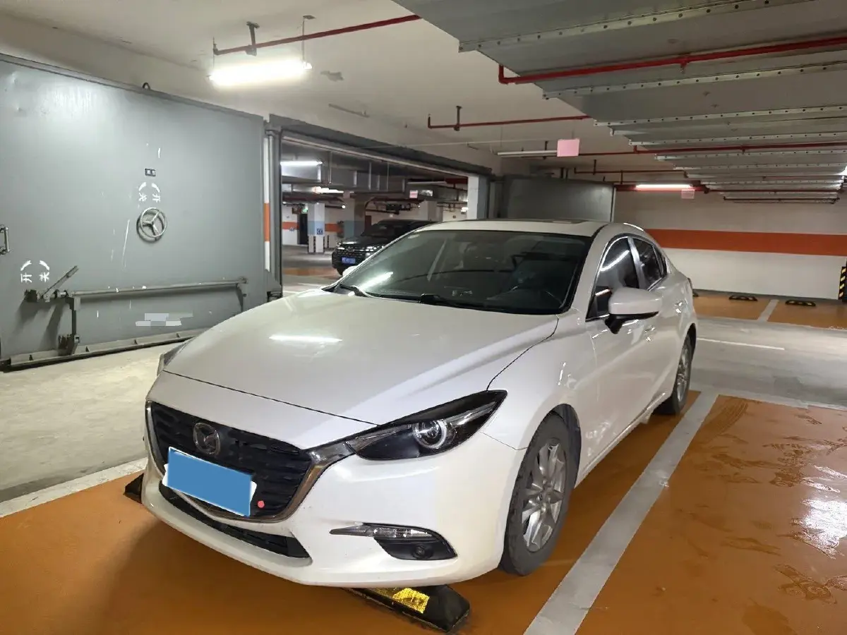 2019 Mazda 3 Axela 1.5L 117HP L4 6AT