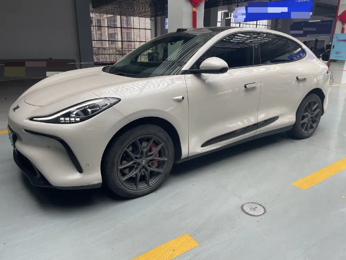 2023 IM LS6 BEV 90KWH