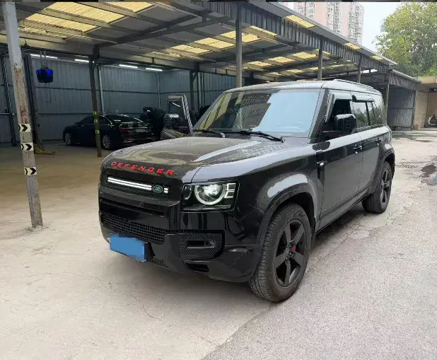 2024 Land Rover Defender 3.0T 400HP L6 8AT