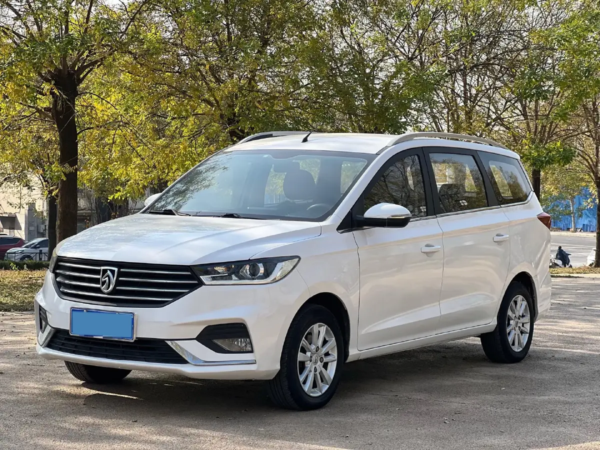2019 BaoJun 360 1.5L 105HP L4 6MT