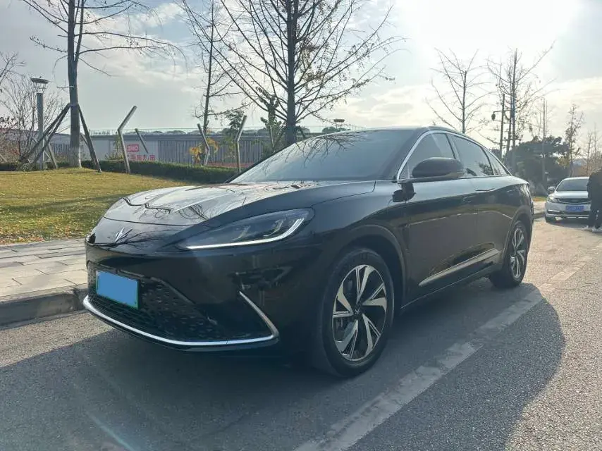 2022 ARCFOX αS BEV 93.6KWH