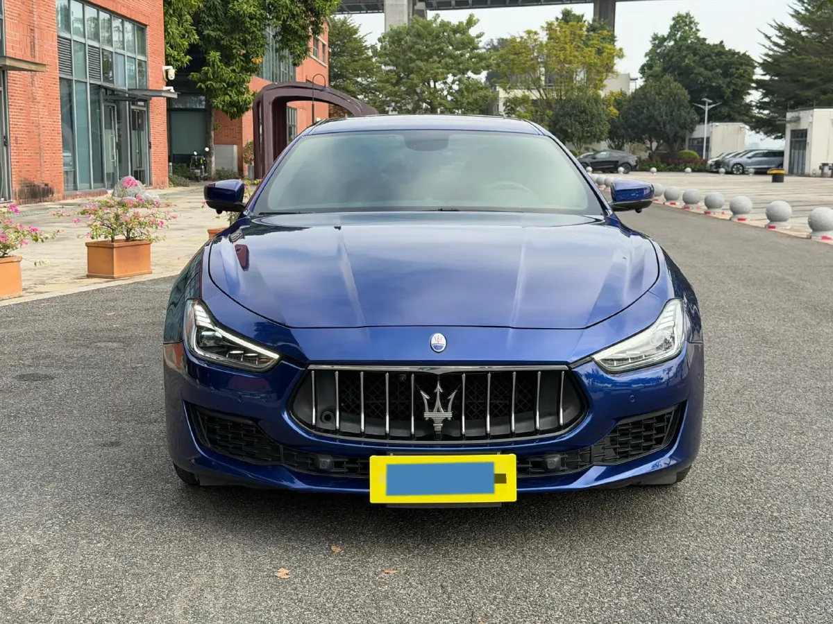 2018 Maserati Ghibli 3.0T 350HP V6 8AT,autocango,china used car exporter,china ev exporter,chinese used car exporter,chinese used ev exporter