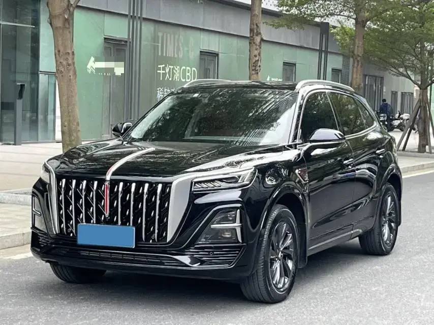 2023 HongQi HS5 2.0T 252HP L4 8AT