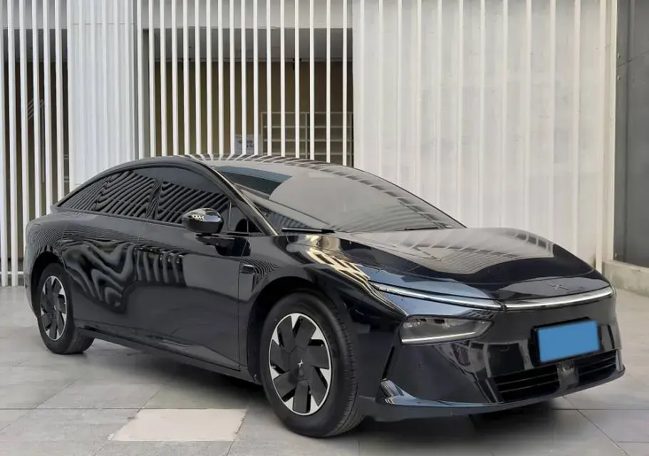 2024 XPENG P7+ thumbnail 3