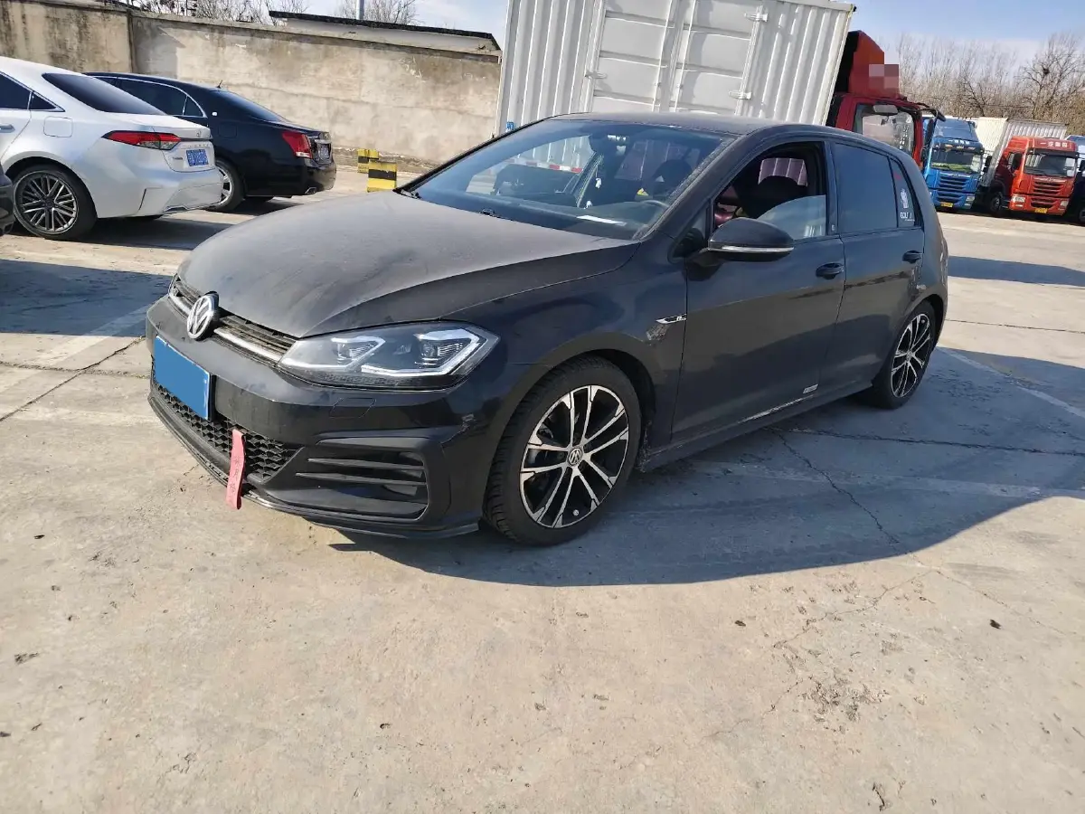 2018 Volkswagen Golf 1.4T 150HP L4 7DCT