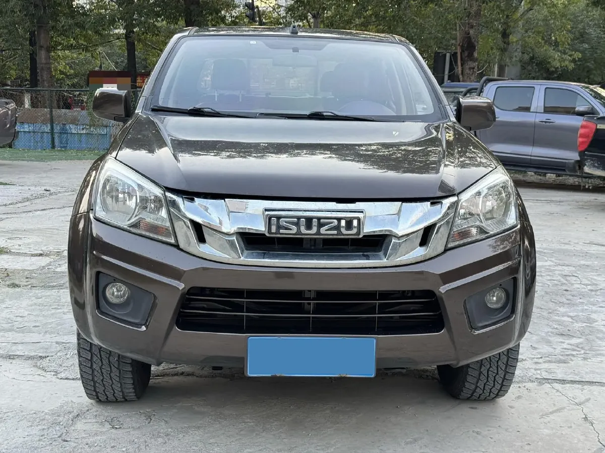 2018 JDMC T7 2.0T 204HP L4 5MT,autocango,china used car exporter,china ev exporter,chinese used car exporter,chinese used ev exporter