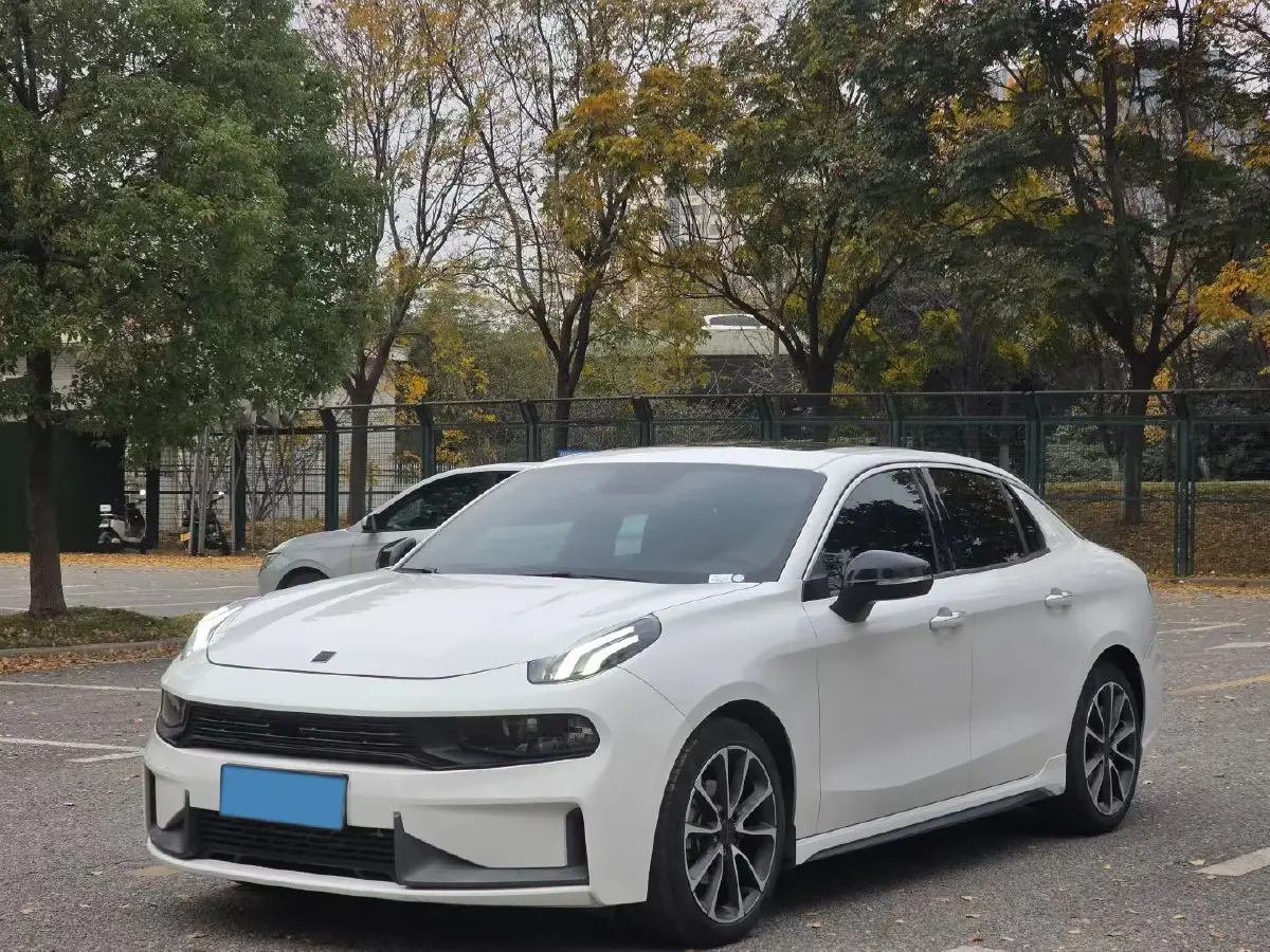 2018 LYNK&CO 02 1.5T 180HP L3 7DCT