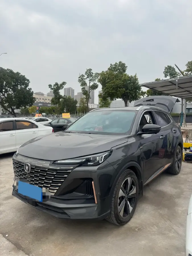 2022 ChangAn CS55 Plus 1.5T 180HP L4 7DCT