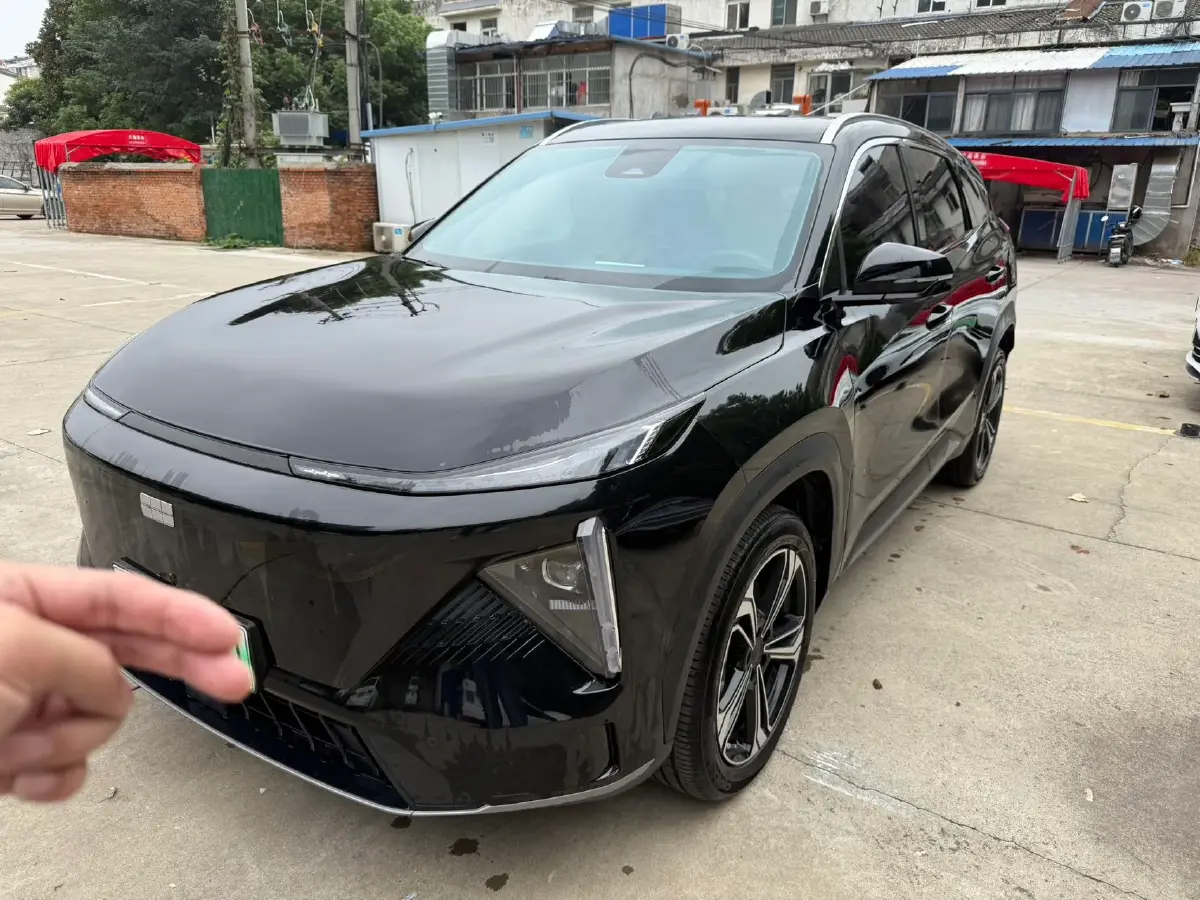 2024 Geely Galaxy L7 1.5T 163HP L4 3DHT PHEV 18.7KWH