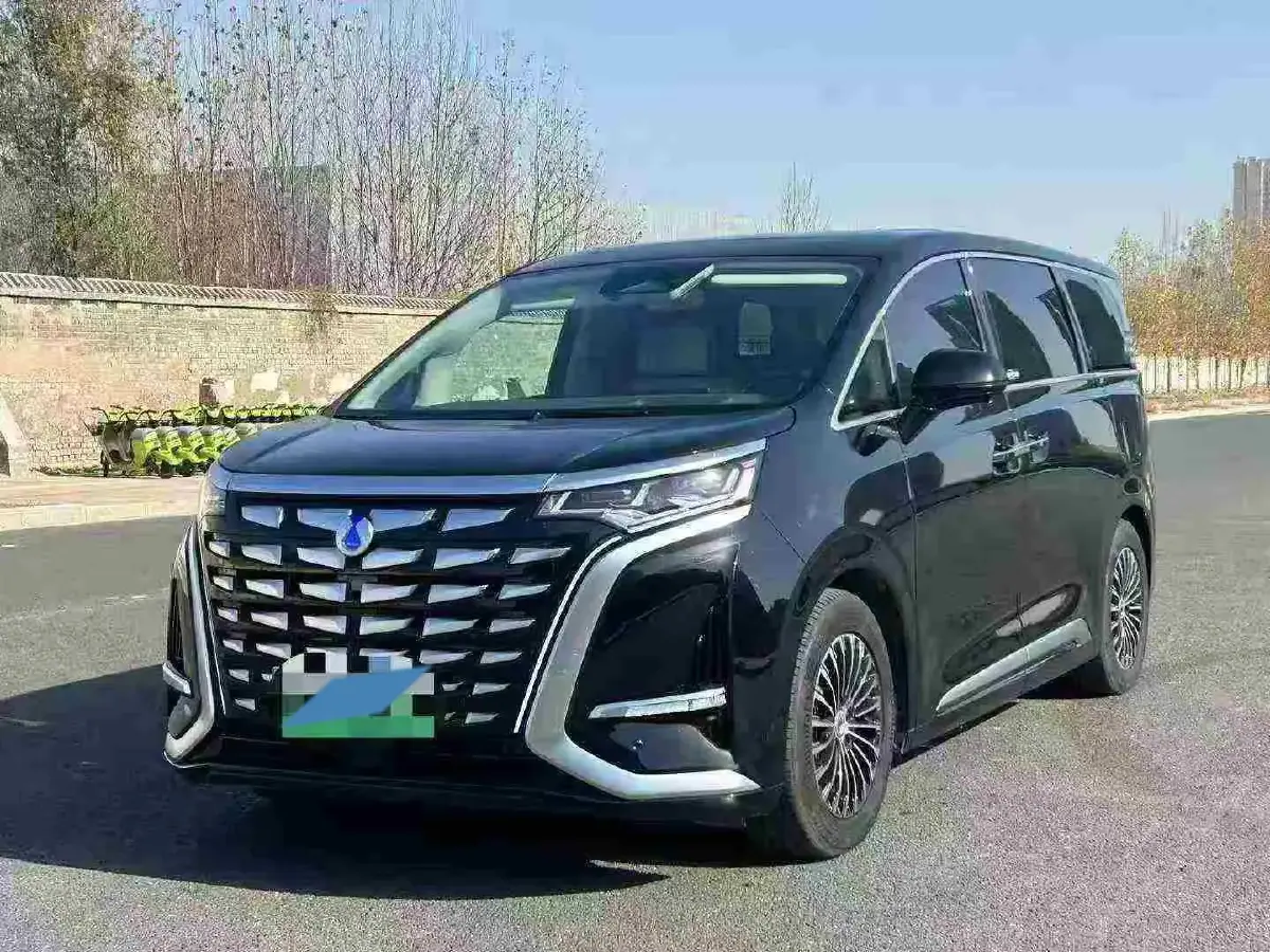 2022 HongQi HS7 3.0T 337HP V6 8AT