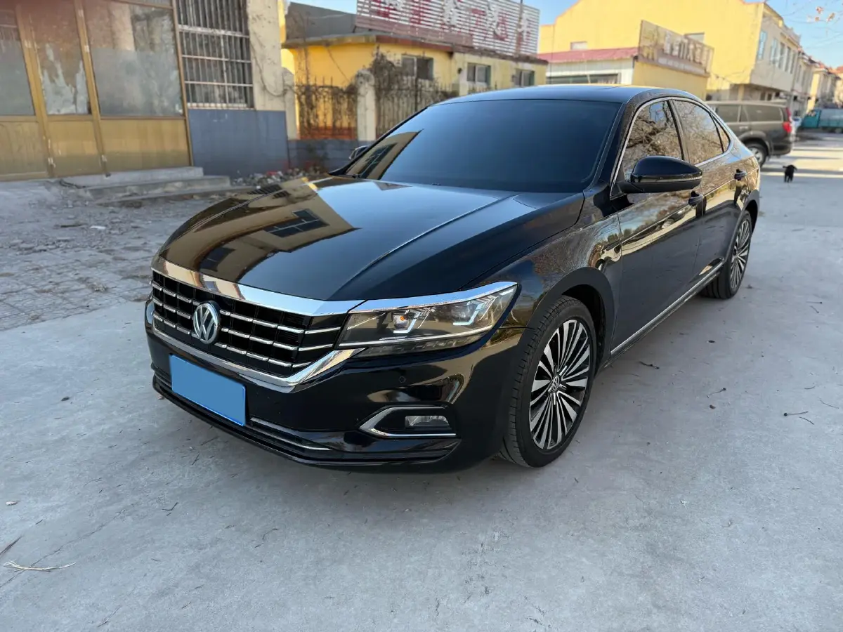 2020 Volkswagen Passat 2.0T 186HP L4 7DCT