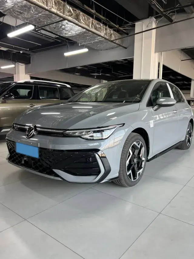 2025 Volkswagen Golf 1.5T 160HP L4 7DCT