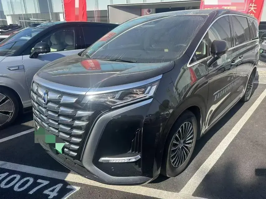 2024 Denza D9 1.5T 139HP L4 E-CVT PHEV 40KWH