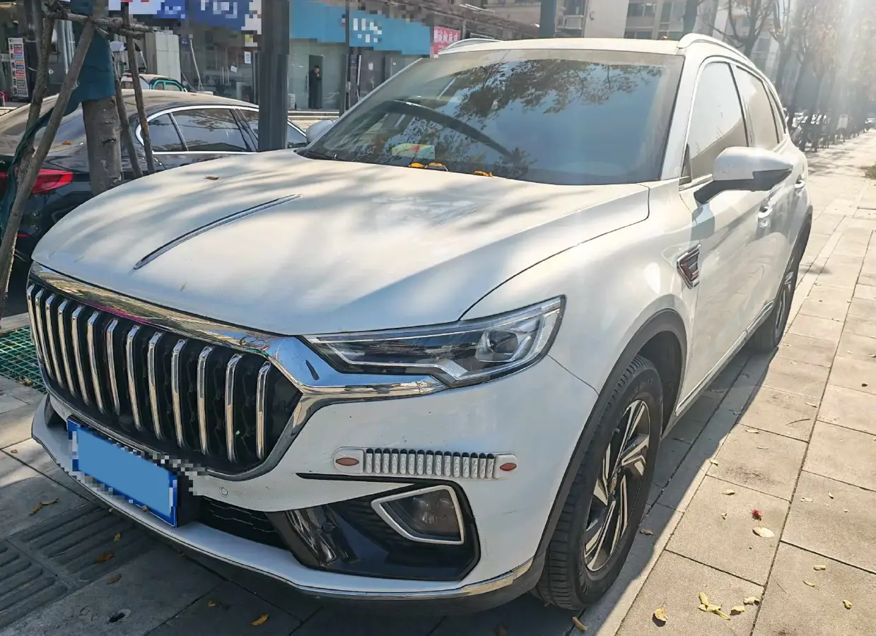 2022 HongQi HS5 2.0T 224HP L4 6AT