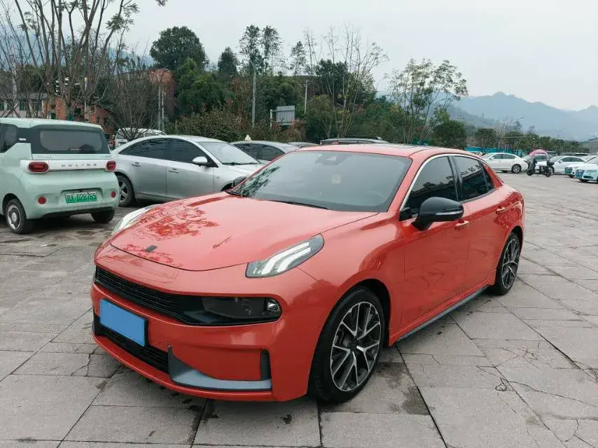 2018 Toyota C-HR 2.0L 171HP L4 CVT