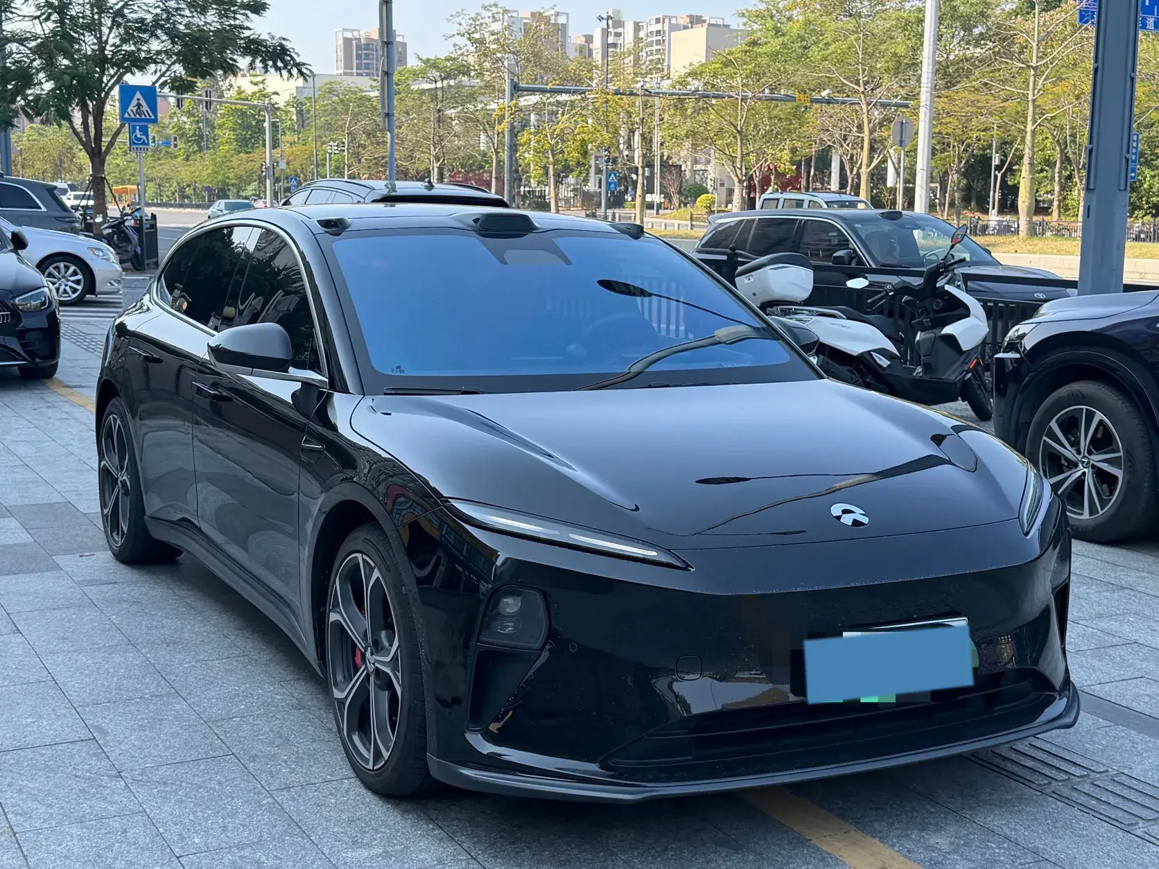 2023 NIO ET5T thumbnail 3