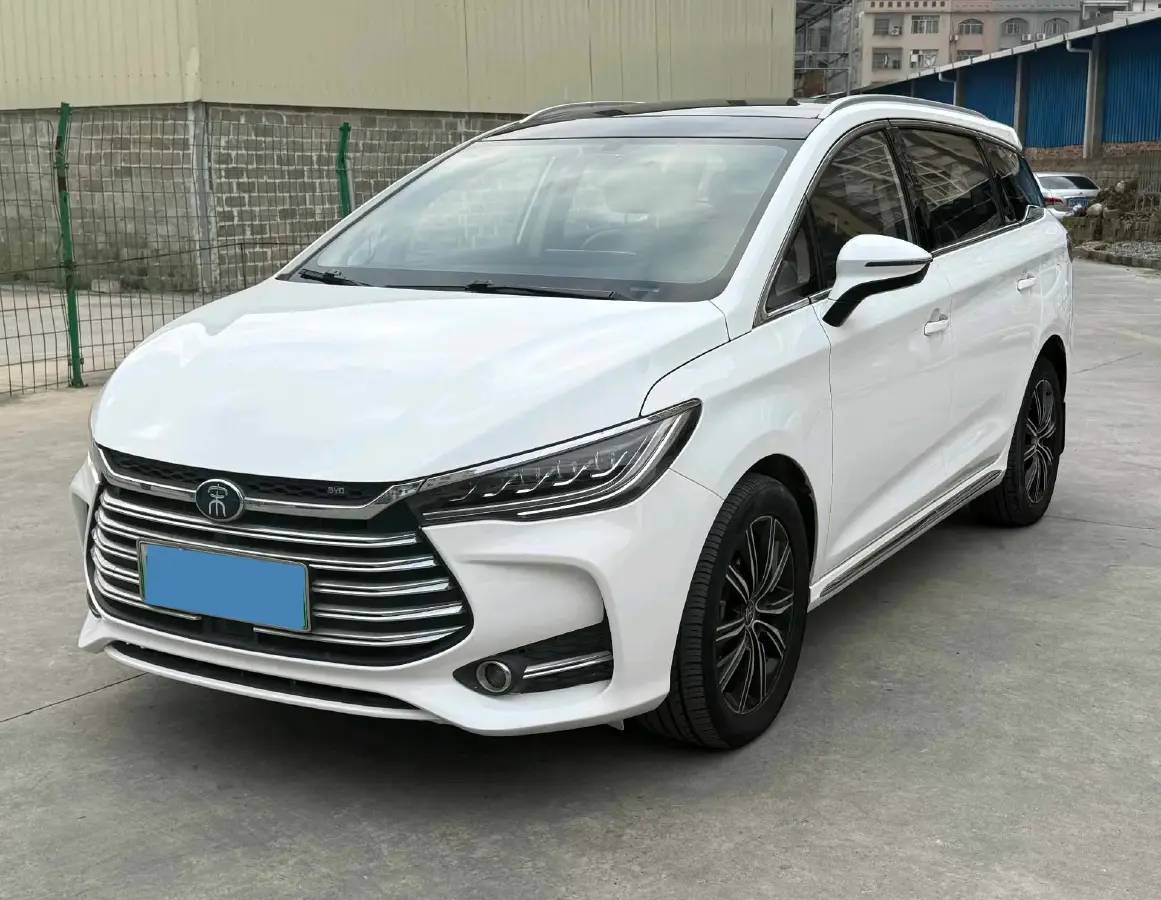 2019 BYD Song MAX 1.5T 160HP L4 6DCT PHEV 15.98KWH