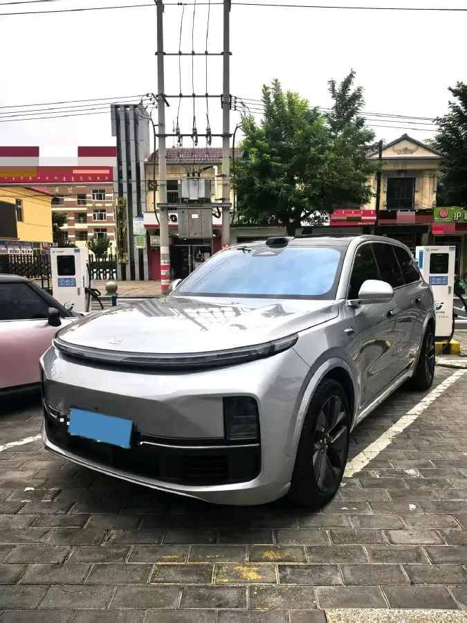 2023 Li L9 Range Extended 154HP REEV 42.6KWH
