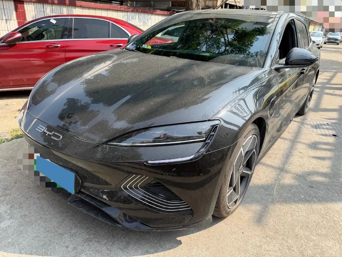 2023 BYD Seal BEV 82.5KWH