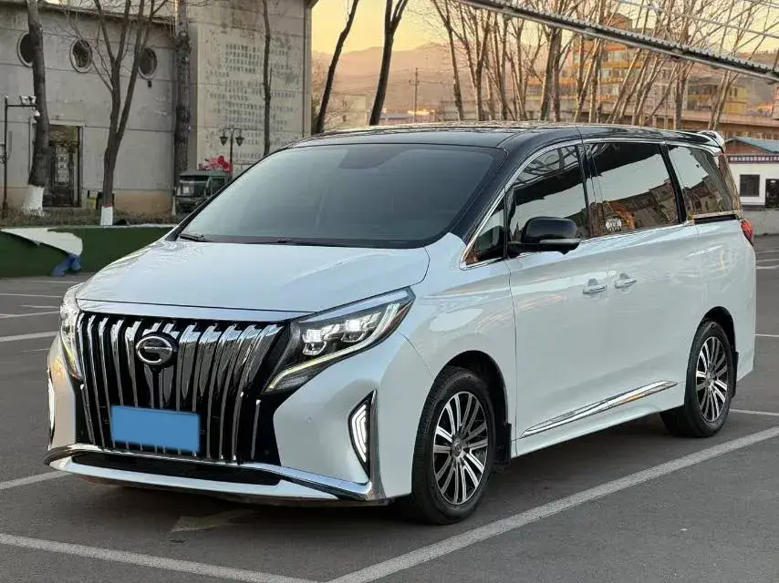 2023 GAC Trumpchi M8 2.0T 252HP L4 8AT