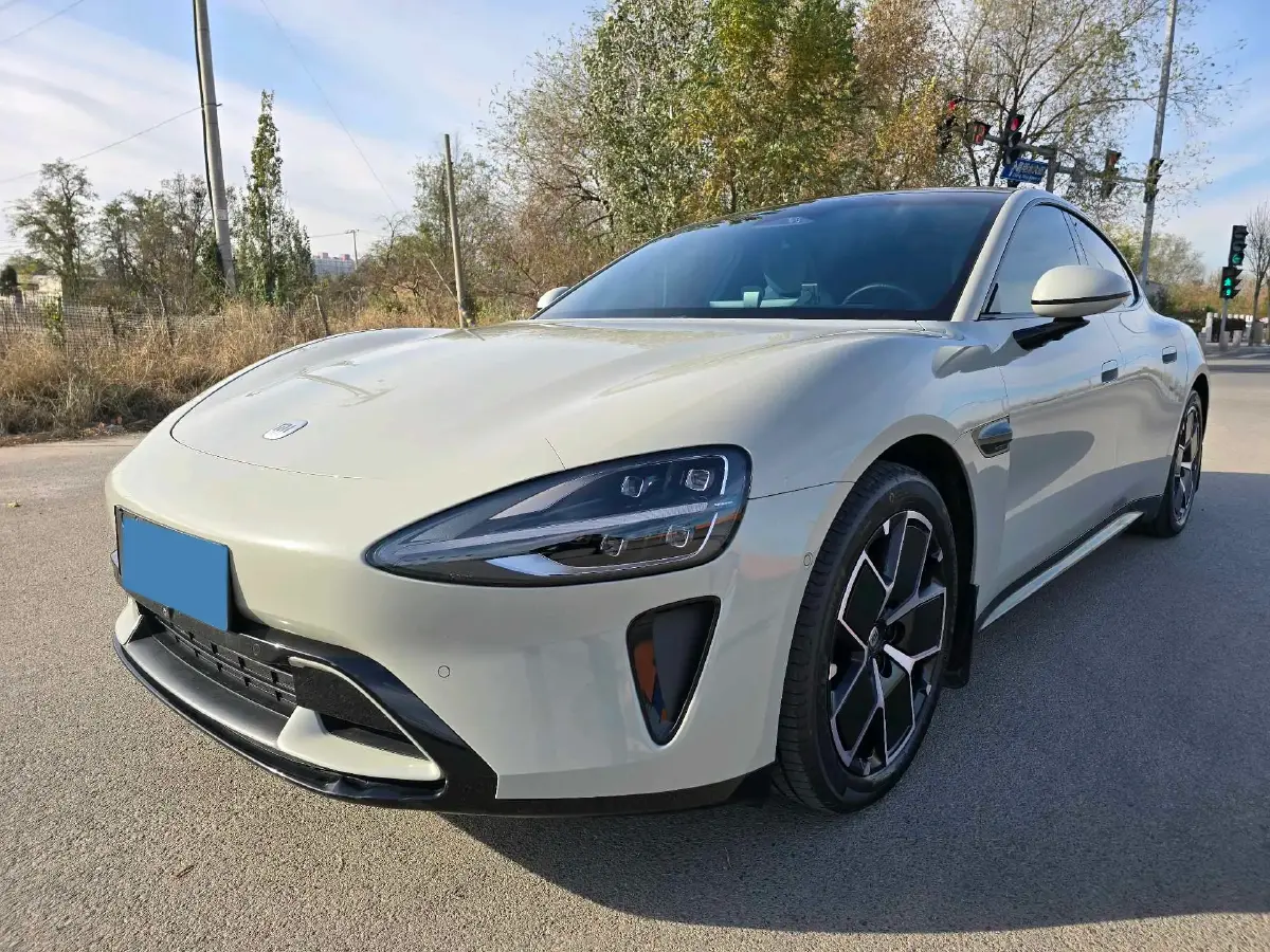 2024 MI SU7 BEV 73.6KWH