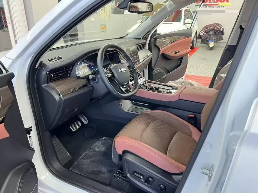 2023 Iveco JuXing 2.0T 150HP L4 9AT,autocango,china used car exporter,china ev exporter,chinese used car exporter,chinese used ev exporter