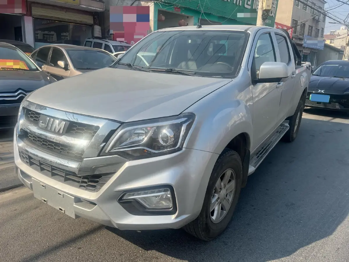 2022 Isuzu RE-MAX Jim 2.8T 120HP L4 5MT