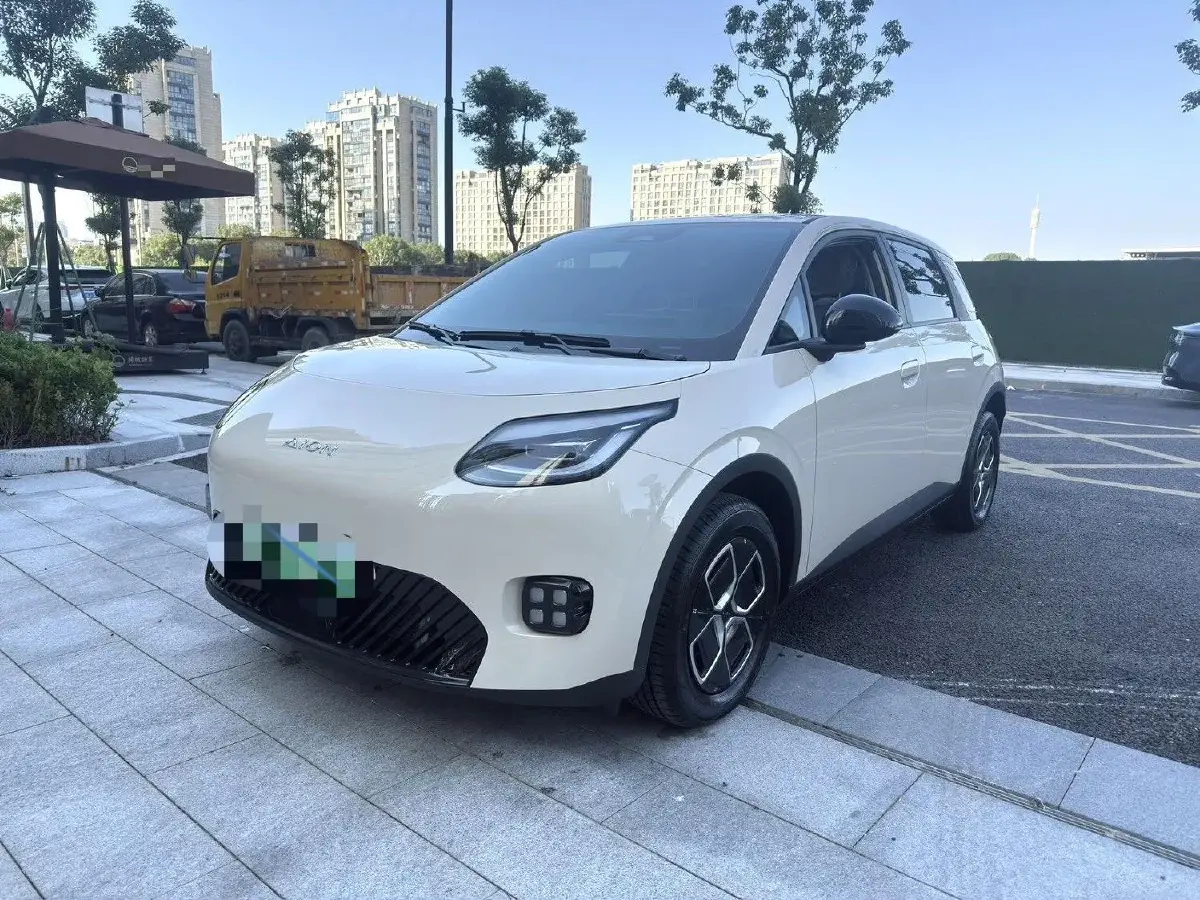 2025 Aion AION UT BEV