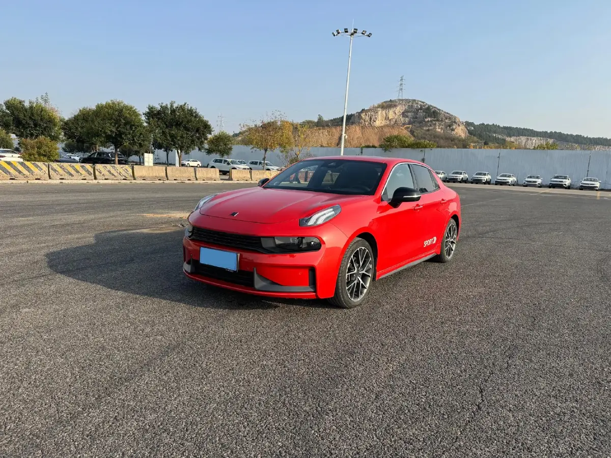 2021 LYNK&CO 03 2.0T 190HP L4 6AT