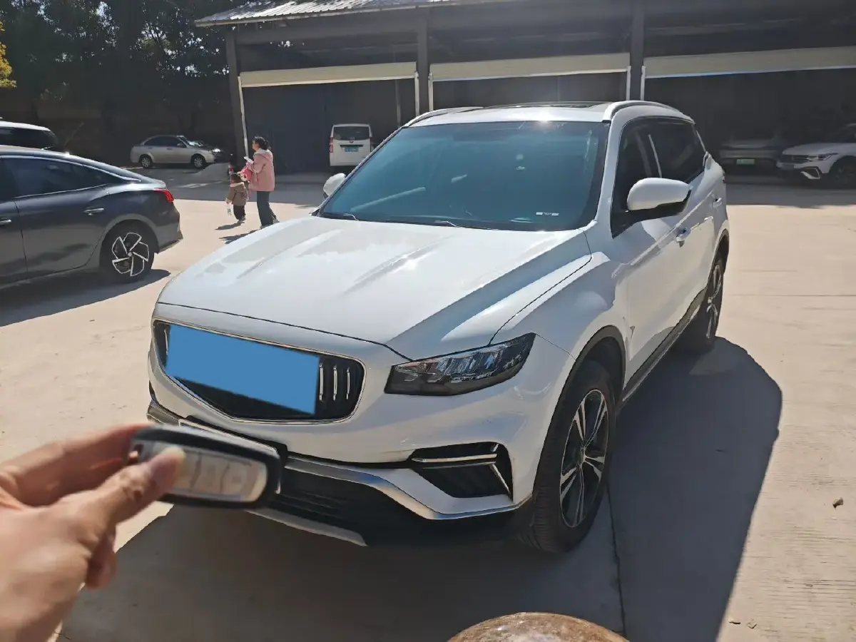 2022 Geely Azkarra 1.8T 184HP L4 7DCT