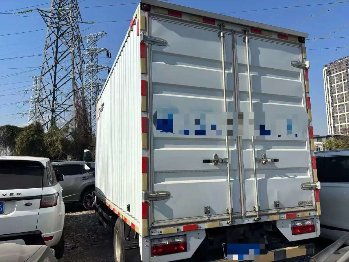 2014 Foton Scenery 2.0L 129HP L4 5MT,autocango,china used car exporter,china ev exporter,chinese used car exporter,chinese used ev exporter