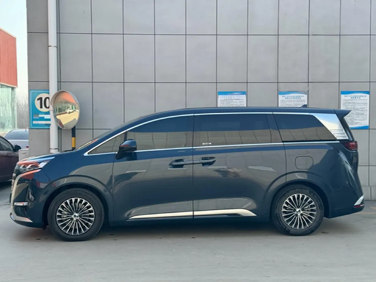 2022 HongQi HS7 3.0T 337HP V6 8AT,autocango,china used car exporter,china ev exporter,chinese used car exporter,chinese used ev exporter