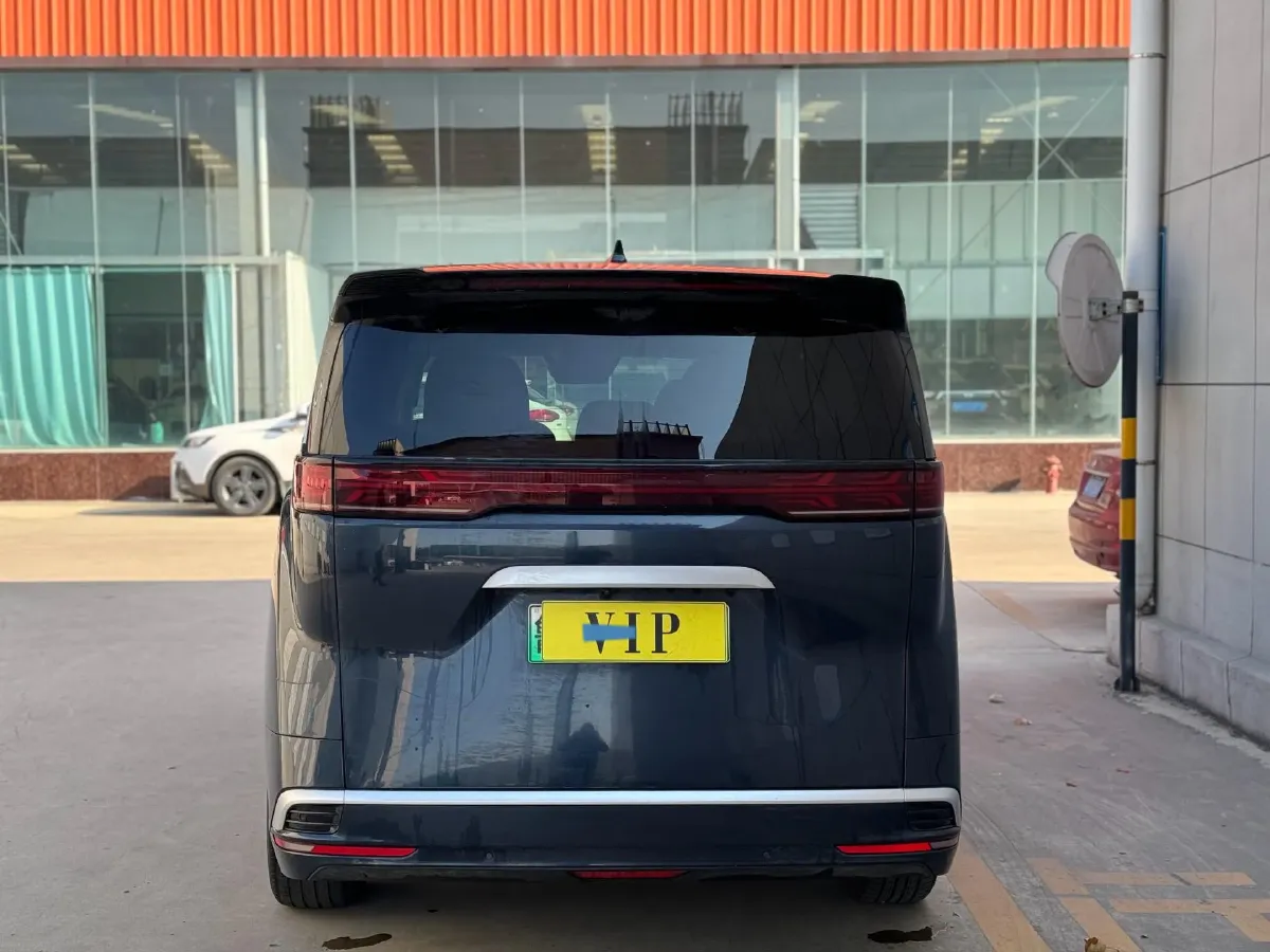 2022 HongQi HS7 3.0T 337HP V6 8AT,autocango,china used car exporter,china ev exporter,chinese used car exporter,chinese used ev exporter