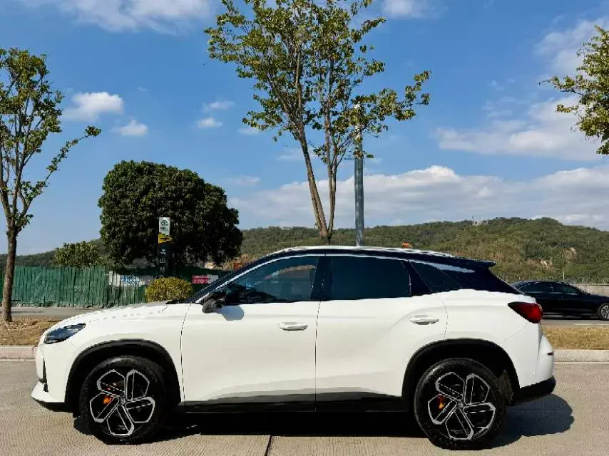 2022 MG ONE thumbnail 3