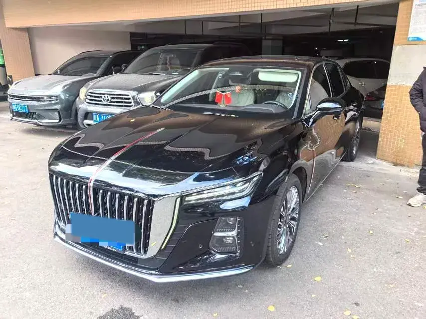 2023 HongQi H5 2.0T 224HP L4 8AT