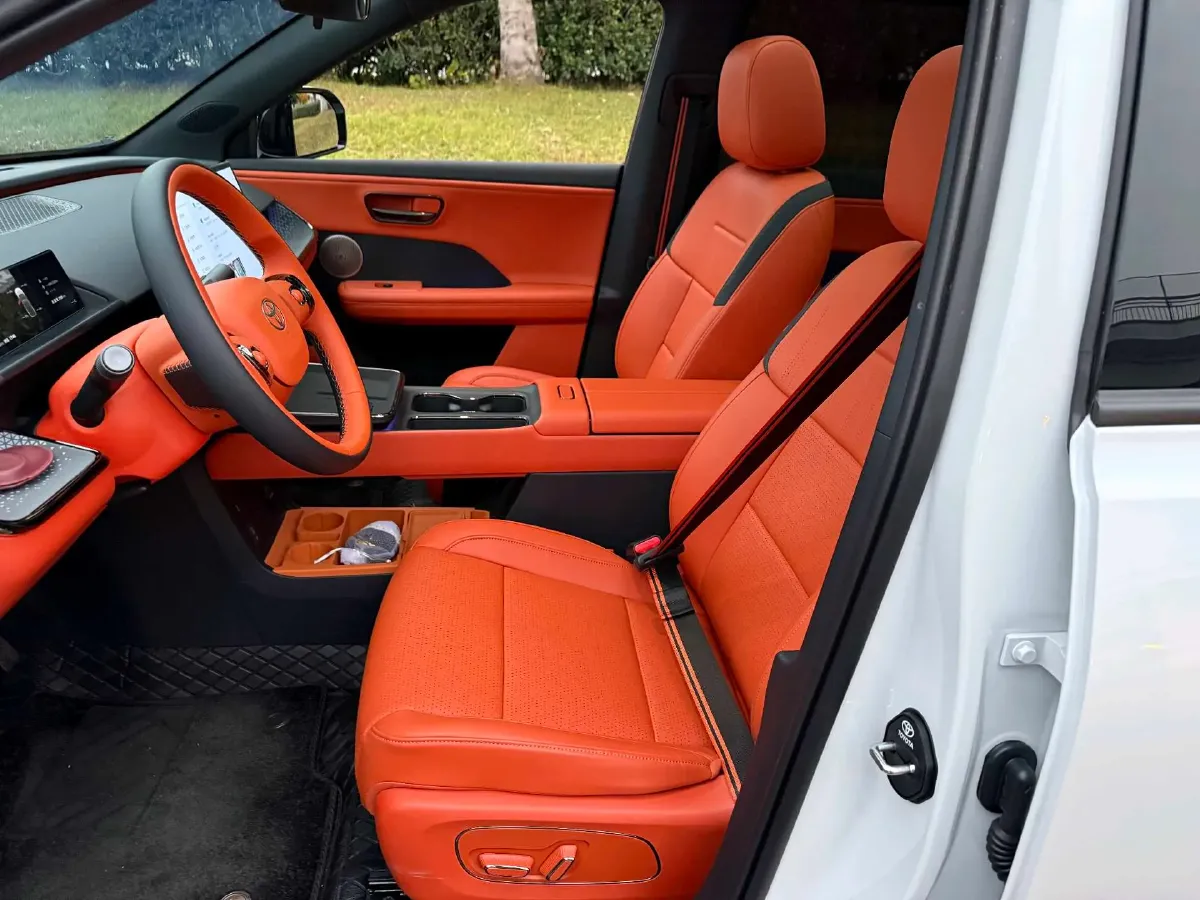 2025 Toyota BZ3X BEV 58.37KWH,autocango,china used car exporter,china ev exporter,chinese used car exporter,chinese used ev exporter