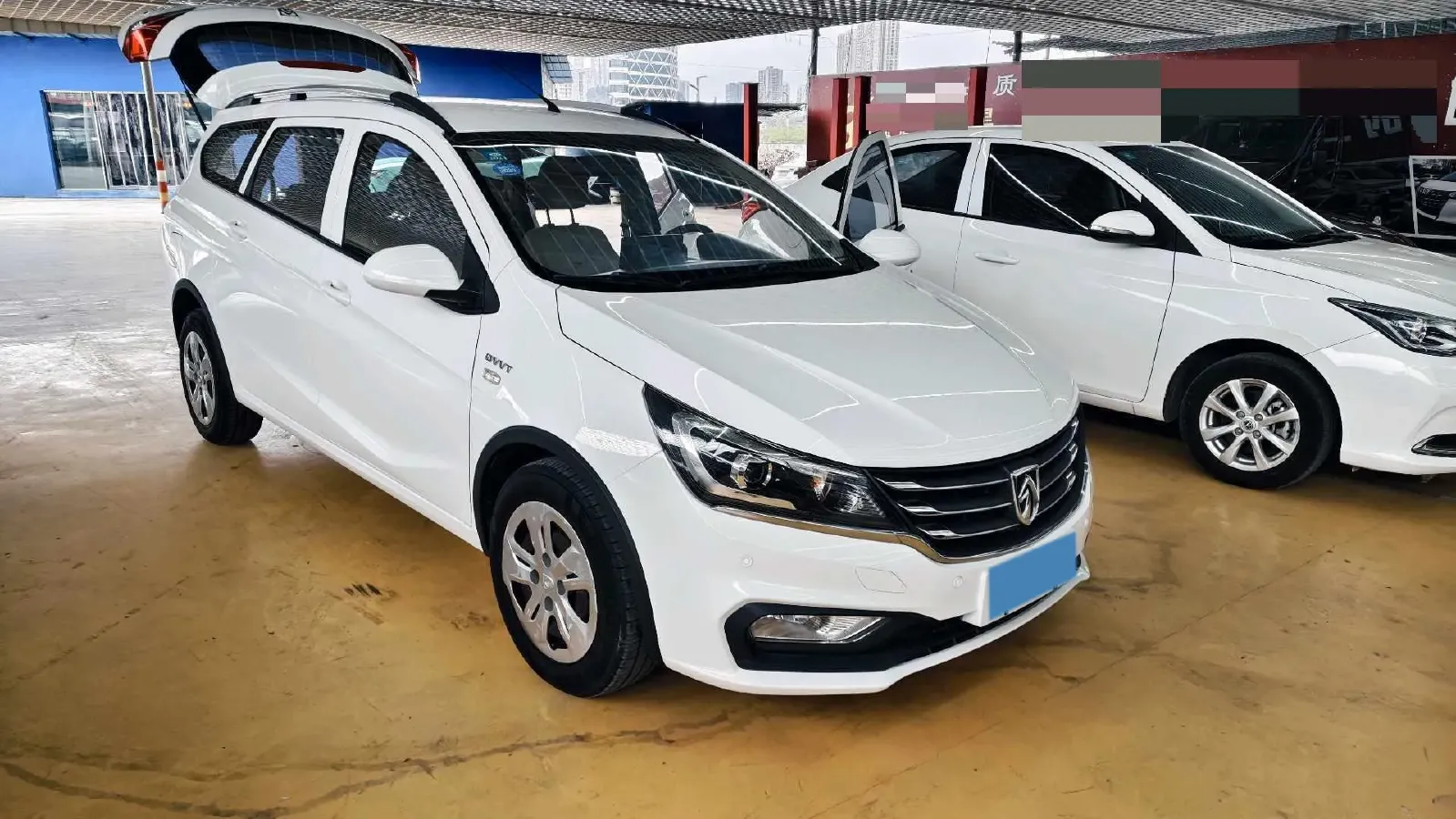 2017 BaoJun 310W 1.5L 112HP L4 6MT,autocango,china used car exporter,china ev exporter,chinese used car exporter,chinese used ev exporter