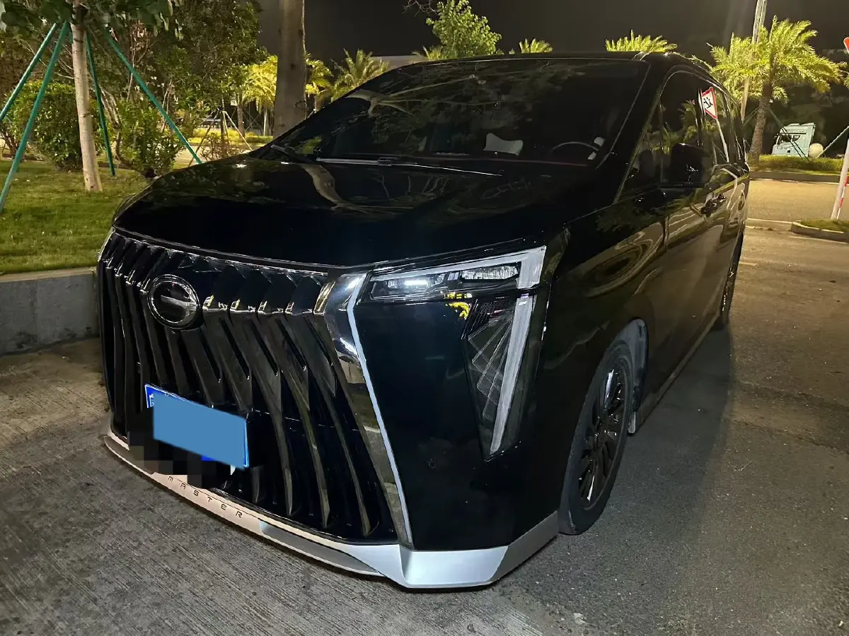 2023 GAC Trumpchi M8 2.0T 252HP L4 8AT