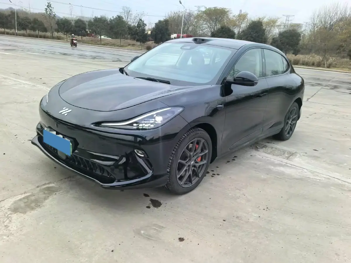 2025 IM LS6 BEV 100KWH 2025 IM LS6 BEV 100KWH