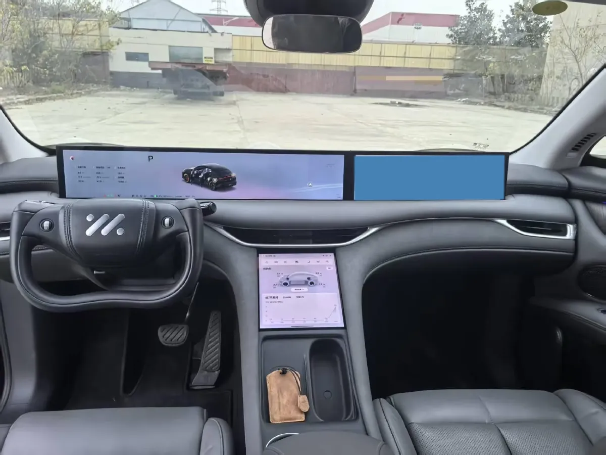 2025 IM LS6 BEV 100KWH,autocango,china used car exporter,china ev exporter,chinese used car exporter,chinese used ev exporter