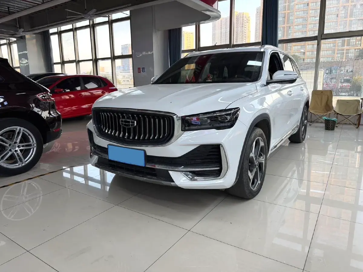 2021 Geely Monjaro 2.0T 238HP L4 8AT