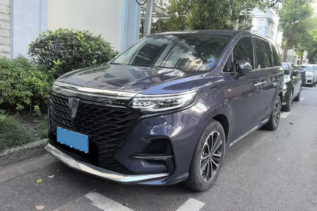 2022 Roewe iMAX8 2.0T 234HP L4 8AT