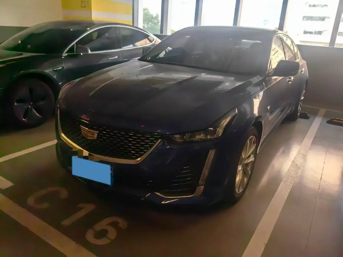 2020 Cadillac CT5 2.0T 237HP L4 10AT