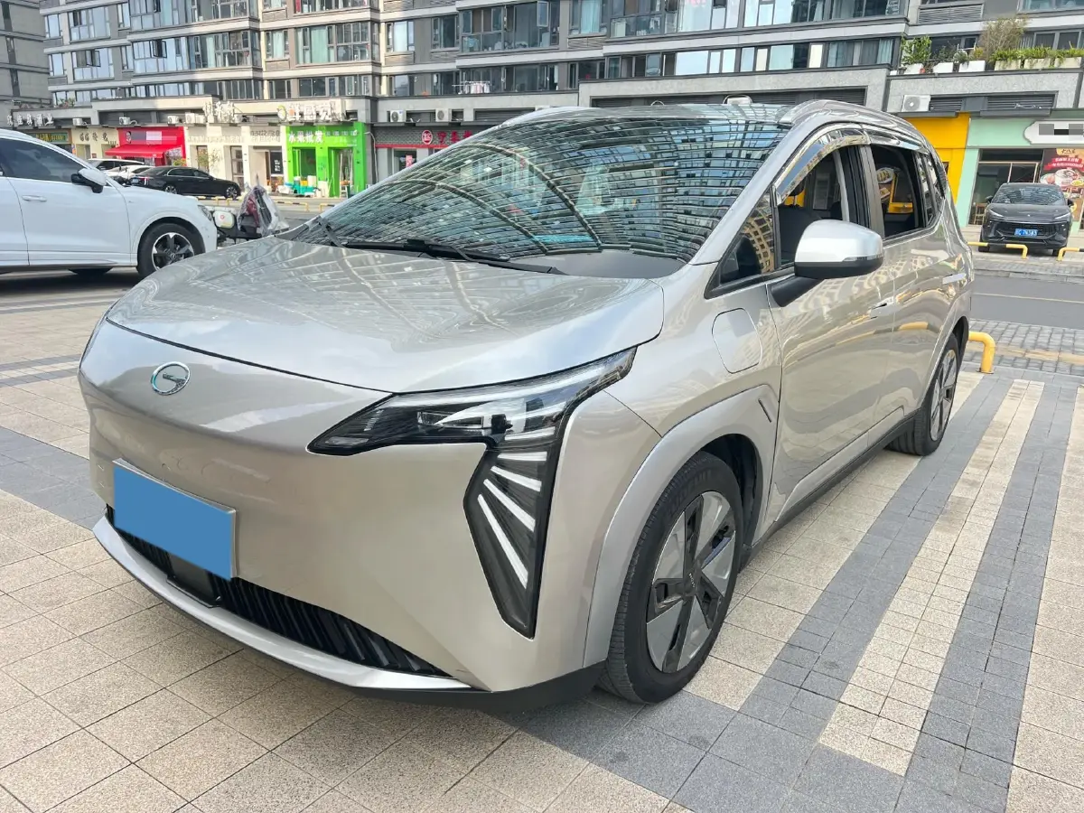 2023 Aion Y BEV 61.7KWH