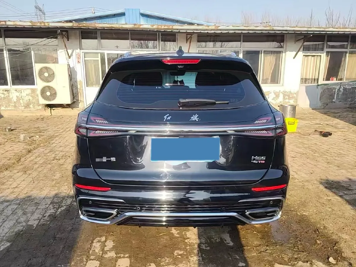2023 HongQi HS5 2.0T 252HP L4 8AT,autocango,china used car exporter,china ev exporter,chinese used car exporter,chinese used ev exporter