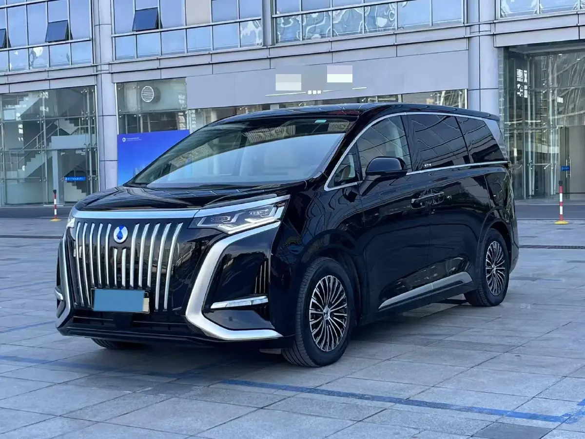 2022 Jaguar XFL 2.0T 250HP L4 8AT