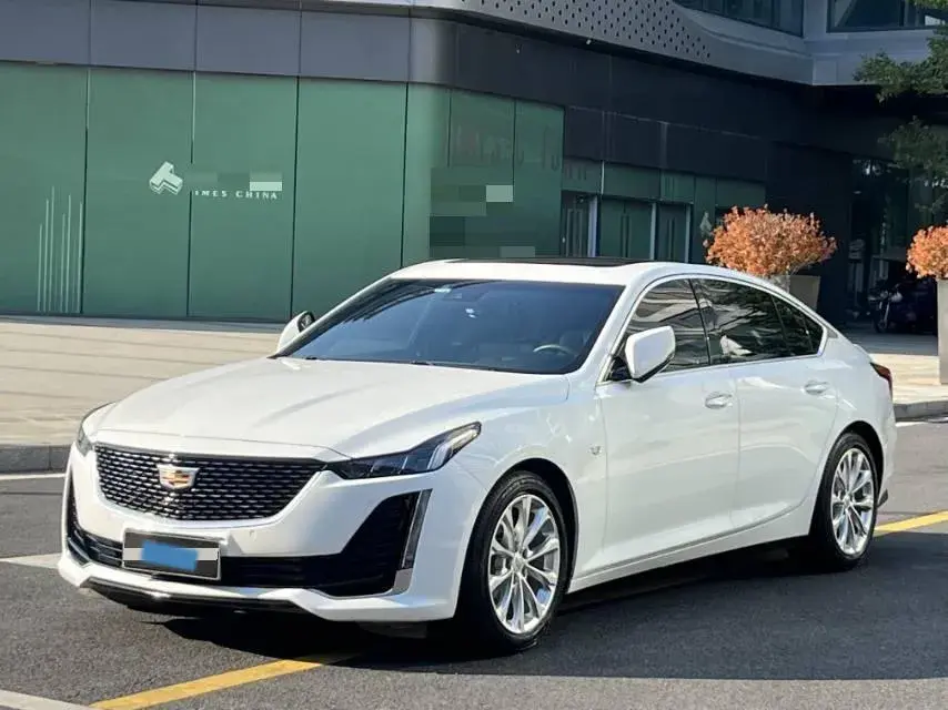2022 CADILLAC CT5 view 1