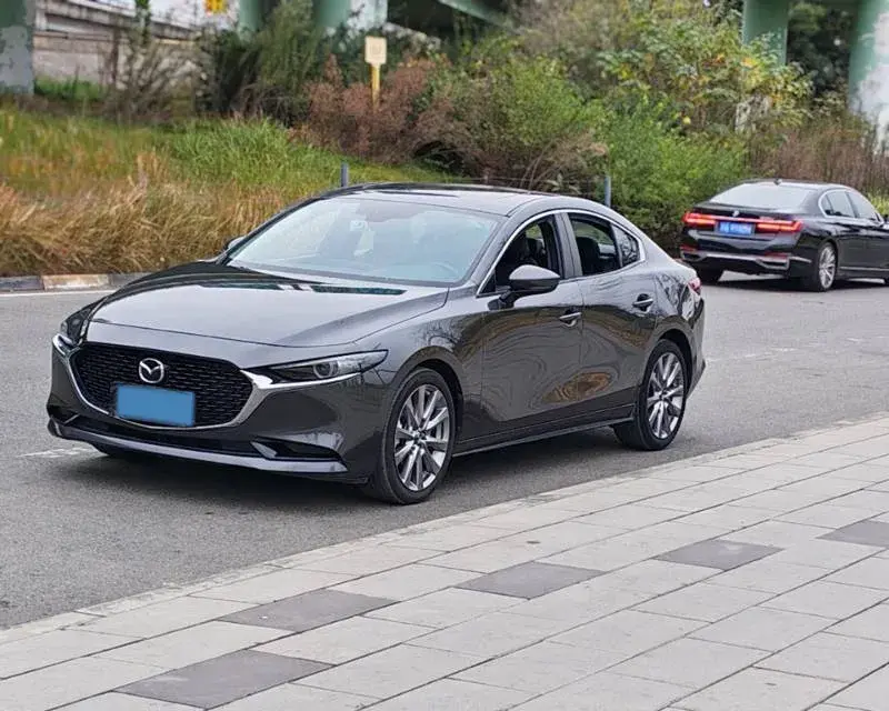 2020 Mazda 3 Axela 2.0L 158HP L4 6AT